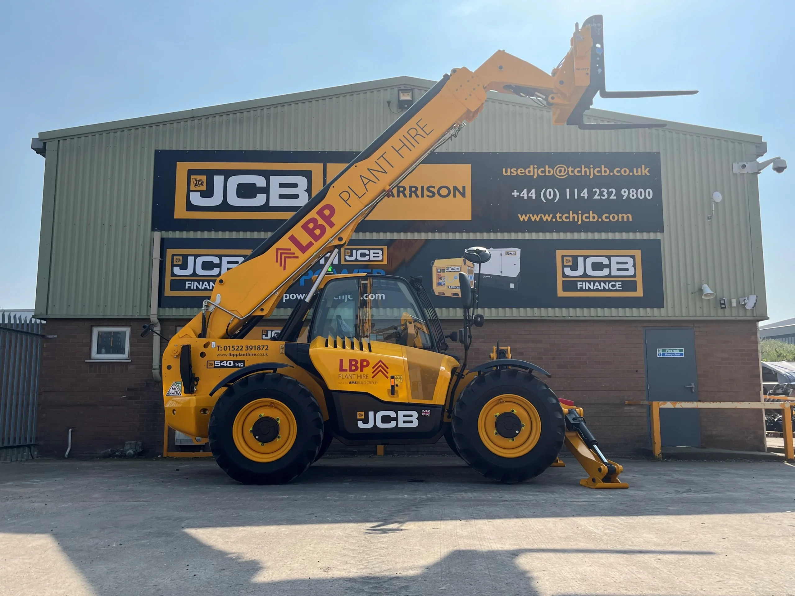 LBP Plant Hire Logo - Lincolnshire - vehicle